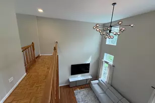 305 Bloomfield Ct, Vernon Hills, IL 60061 - Photo 12