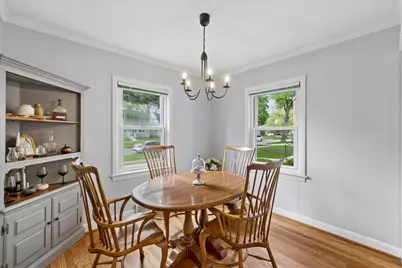 923 S Fairfield Avenue, Elmhurst, IL 60126 - Photo 6