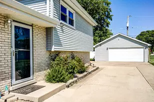 11735 S Leamington Ave, Alsip, IL 60803 - Photo 24