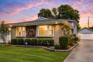 11735 S Leamington Ave, Alsip, IL 60803 - Photo 1