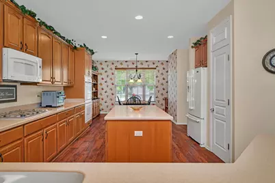 322 Capital Drive, Shorewood, IL 60404 - Photo 12