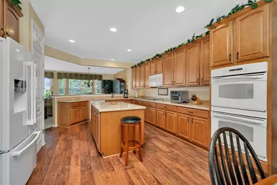 322 Capital Drive, Shorewood, IL 60404 - Photo 4