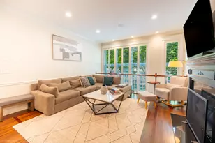 1541 W Montana St, Chicago, IL 60614 - Photo 4