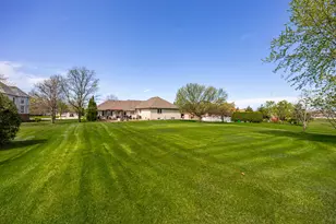 13201 Meadow Hill Ln, Lemont, IL 60439 - Photo 6