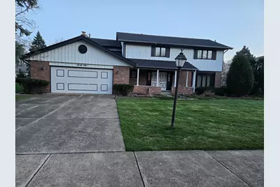16W731 89th Place, Willowbrook, IL 60527 - Photo 1