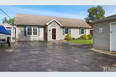 707 Kingston Boulevard, McHenry, IL 60050 - Photo 4