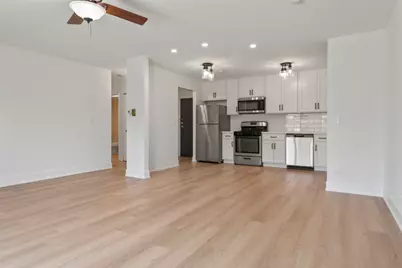 5202 Washington Street #301, Downers Grove, IL 60515 - Photo 2