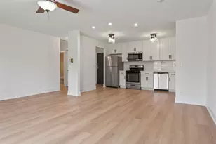 5202 Washington St, Downers Grove, IL 60515 - Photo 2