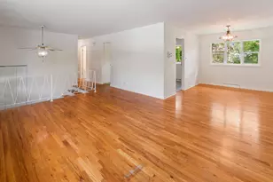 251 N Boynton Dr, Palatine, IL 60074 - Photo 6