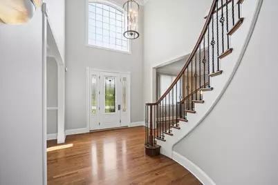 40 Wood Oaks Drive, South Barrington, IL 60010 - Photo 2