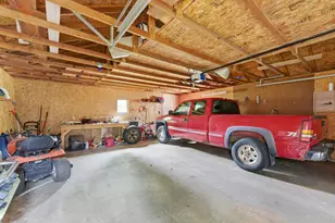 108 NE 5th Ave, Aledo, IL 61231 - Photo 24