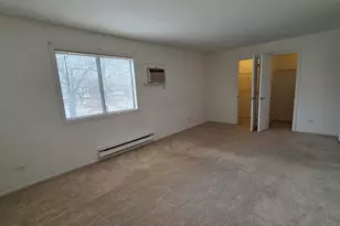 627 Virginia Rd, Crystal Lake, IL 60014 - Photo 8