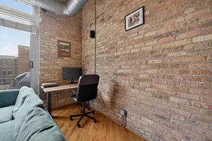 2333 W St Paul Ave, Chicago, IL 60647 - Photo 6