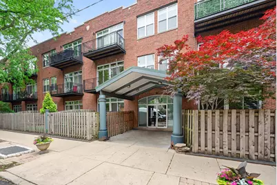 2333 W Saint Paul Avenue #300, Chicago, IL 60647 - Photo 1