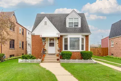 7523 W Cleveland Street, Niles, IL 60714 - Photo 1