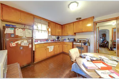 7523 W Cleveland Street, Niles, IL 60714 - Photo 28
