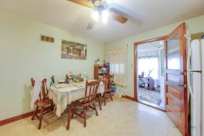 7523 W Cleveland Street, Niles, IL 60714 - Photo 12