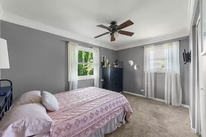 3005 Scenicwood Lane, Woodridge, IL 60517 - Photo 12