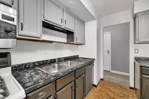 551 Falconridge Way, Bolingbrook, IL 60440 - Photo 10