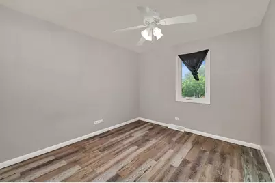 551 Falconridge Way, Bolingbrook, IL 60440 - Photo 18