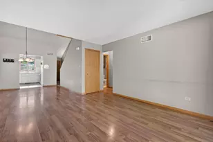 302 Grande Dr, Minooka, IL 60447 - Photo 14