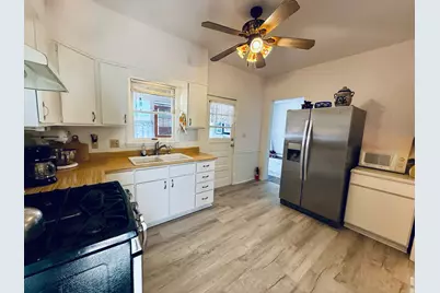 742 S 4th Street, Dekalb, IL 60115 - Photo 4