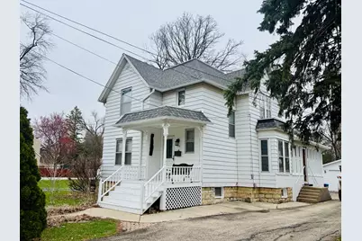 742 S 4th Street, Dekalb, IL 60115 - Photo 1