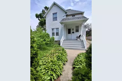 742 S 4th Street, Dekalb, IL 60115 - Photo 2