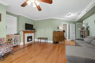 2018 W Farragut Avenue #3, Chicago, IL 60625 - Photo 10