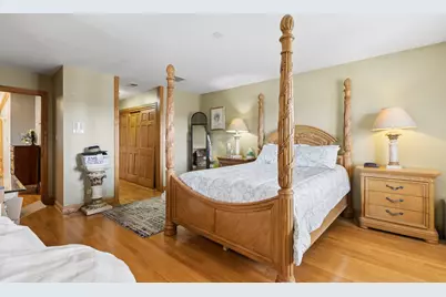 7911 W Rascher Avenue, Chicago, IL 60656 - Photo 32