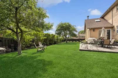 7911 W Rascher Avenue, Chicago, IL 60656 - Photo 34