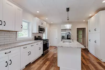 22W724 Saint Charles Road, Glen Ellyn, IL 60137 - Photo 6