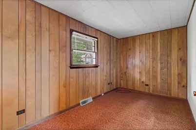 626 Greenbriar Lane, Lindenhurst, IL 60046 - Photo 14
