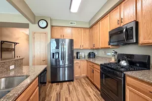 14045 Moraine Hills Dr, Huntley, IL 60142 - Photo 2