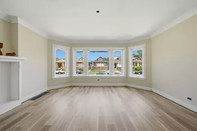 8016 S Perry Avenue, Chicago, IL 60620 - Photo 10