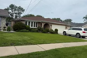 6716 W 89th Pl, Oak Lawn, IL 60453 - Photo 4