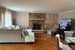 6716 W 89th Pl, Oak Lawn, IL 60453 - Photo 12