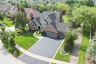 10559 Wood Duck Ln, Orland Park, IL 60467 - Photo 2