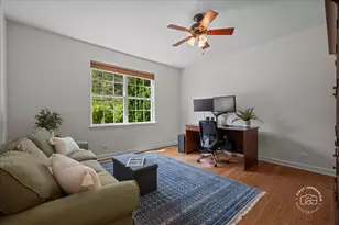 470 Prairieview Dr, Geneva, IL 60134 - Photo 14