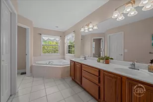 470 Prairieview Dr, Geneva, IL 60134 - Photo 18
