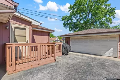 6328 W 85th Street, Burbank, IL 60459 - Photo 26