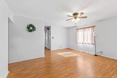 6328 W 85th Street, Burbank, IL 60459 - Photo 4