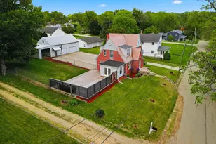 1301 Long St, Dixon, IL 61021 - Photo 4