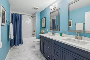 1801 W Larchmont Ave, Chicago, IL 60613 - Photo 14