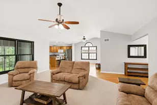 246 Red Hawk Rd, Hampshire, IL 60140 - Photo 6