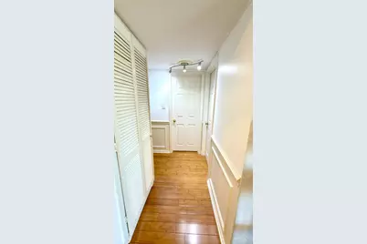 910 Beau Drive #313, Des Plaines, IL 60016 - Photo 2