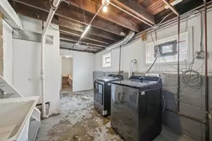 12124 S Edbrooke Ave, Chicago, IL 60628 - Photo 12