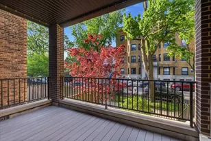 850 W Lill Ave, Chicago, IL 60614 - Photo 4