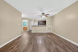 1628 McClure Rd, Aurora, IL 60505 - Photo 12