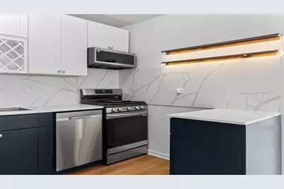40 E Cedar Street #18A, Chicago, IL 60611 - Photo 8